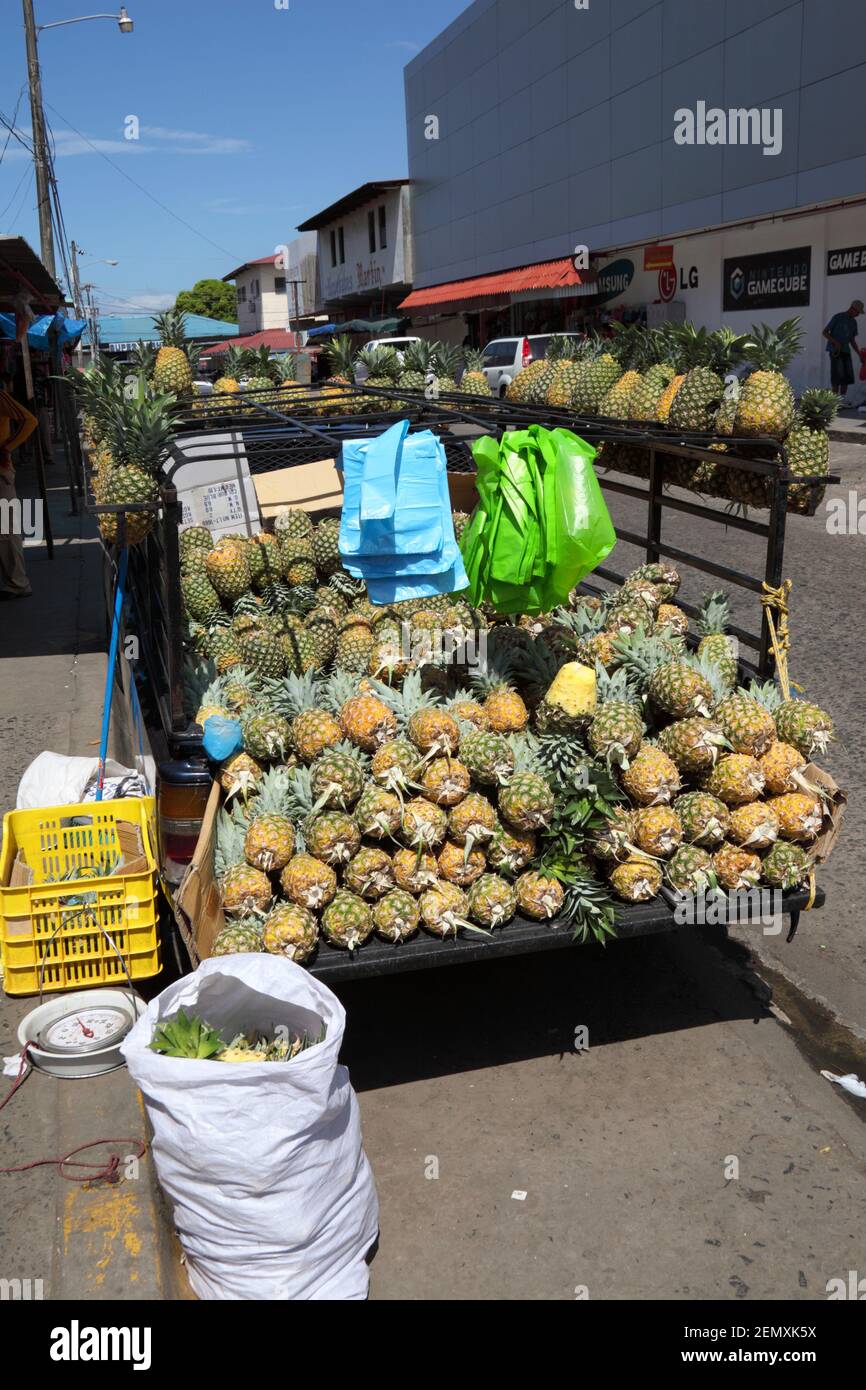 Truck selling fresh pineapples in street, Santiago, Veraguas Province, Panama Stock Photo