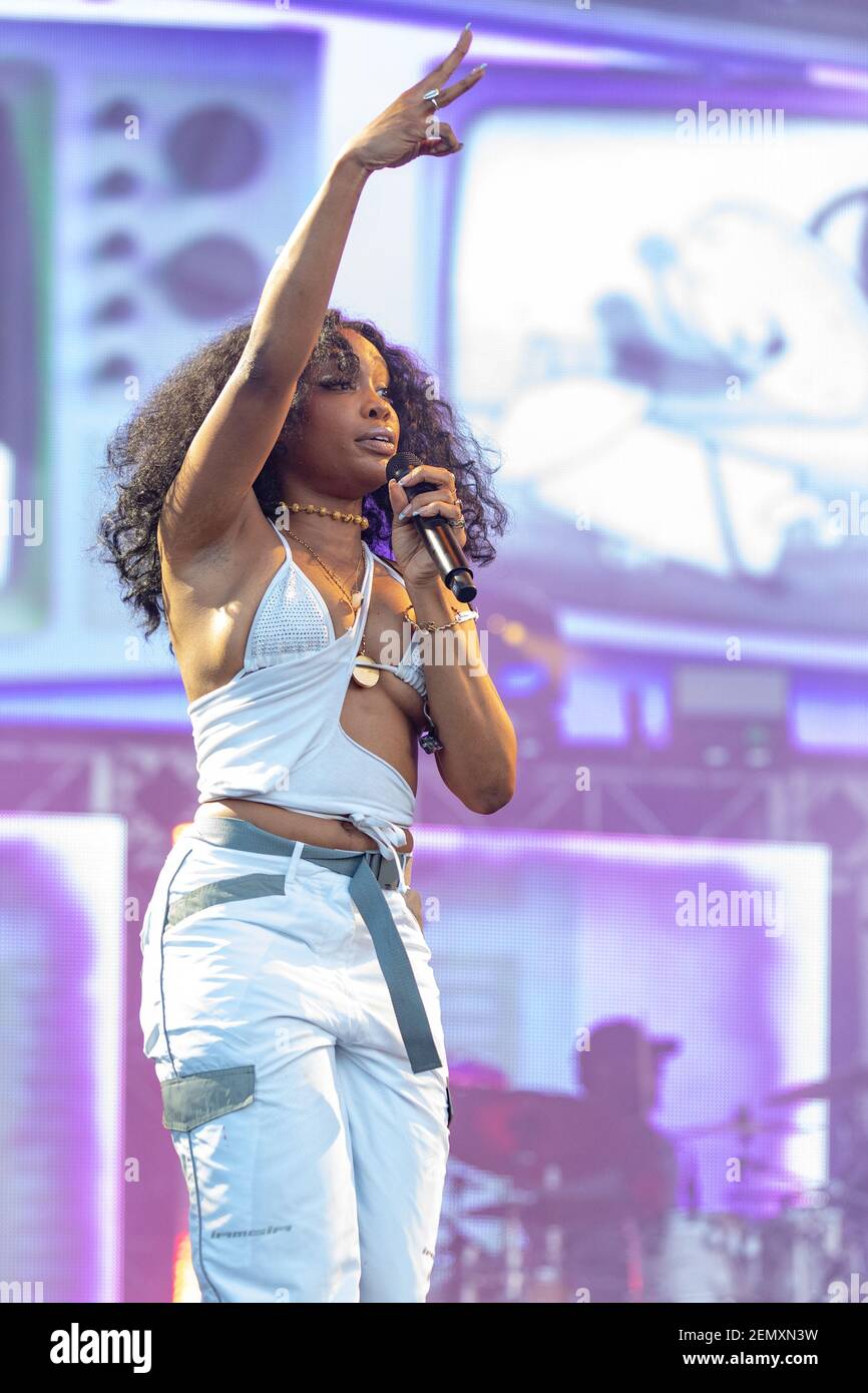 Solana imani rowe hi res stock photography and images Alamy