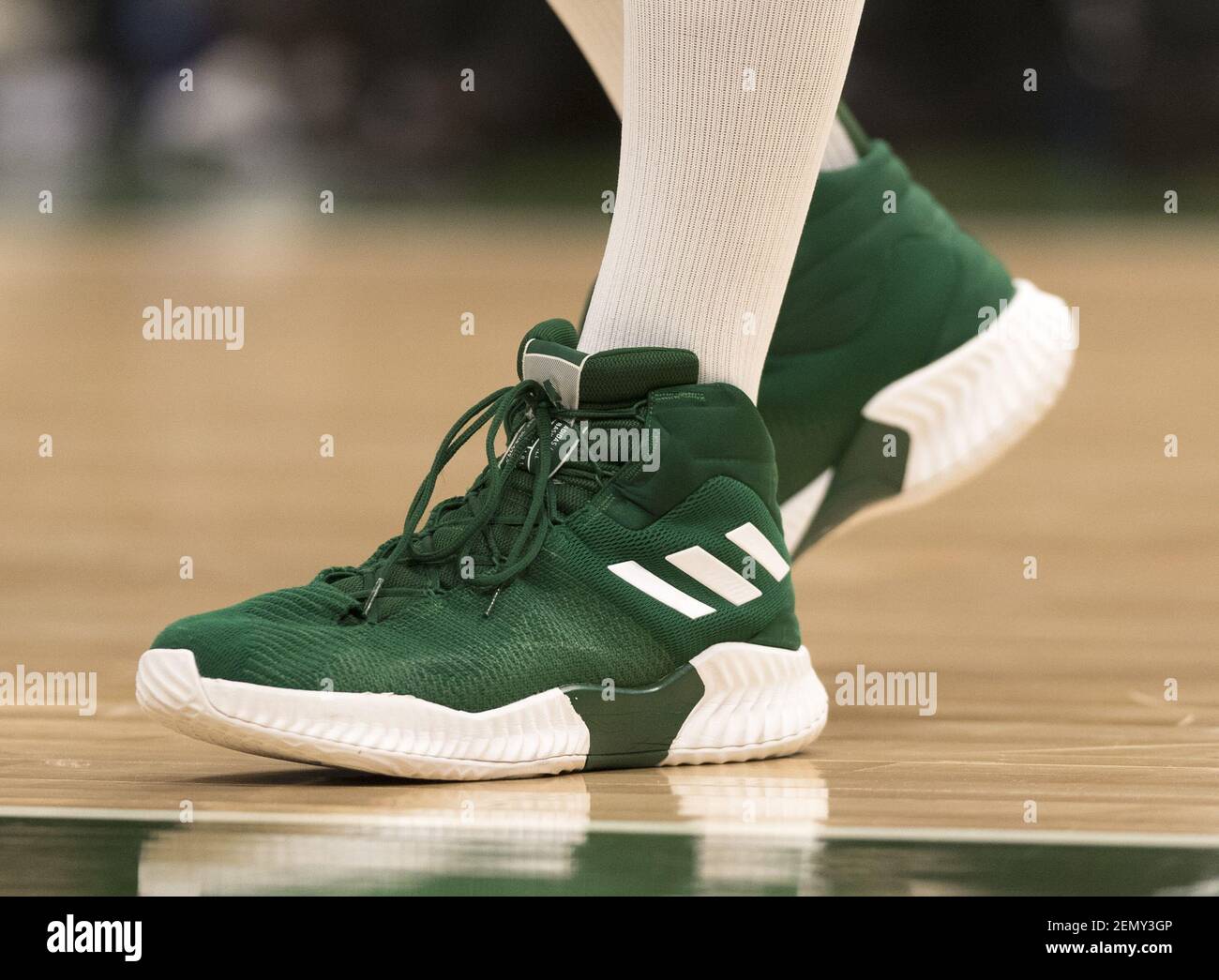 brook lopez shoes