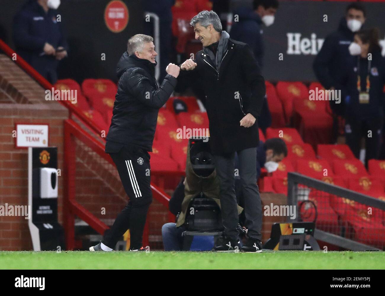 Manchester United manager Ole Gunnar Solskjaer greets Real Sociedad manager Imanol Alguacil after the final whistle during the UEFA Europa League match at Old Trafford, Manchester. Picture date: Thursday February 25, 2021. Stock Photo
