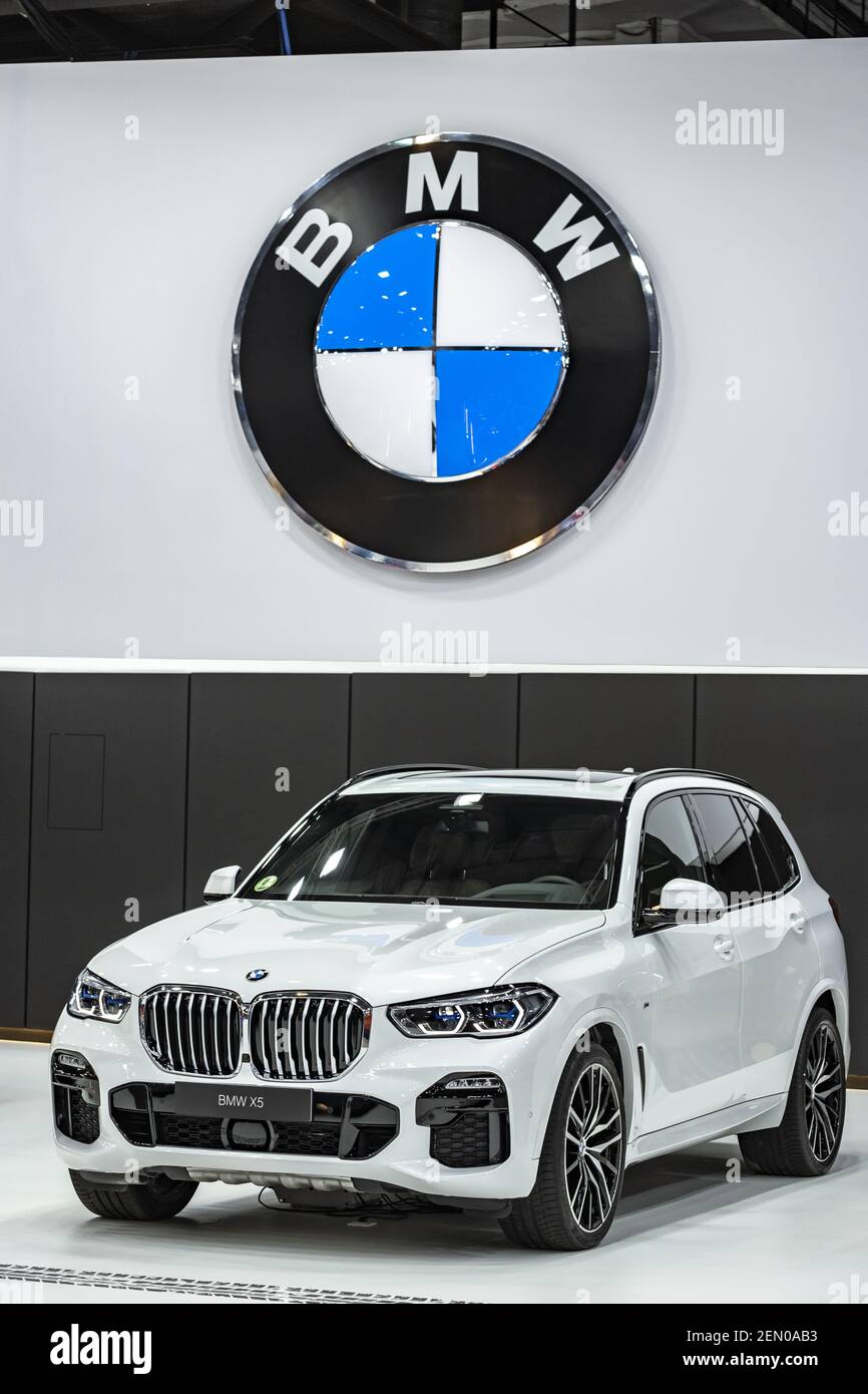 Category:BMW E70 - Wikimedia Commons