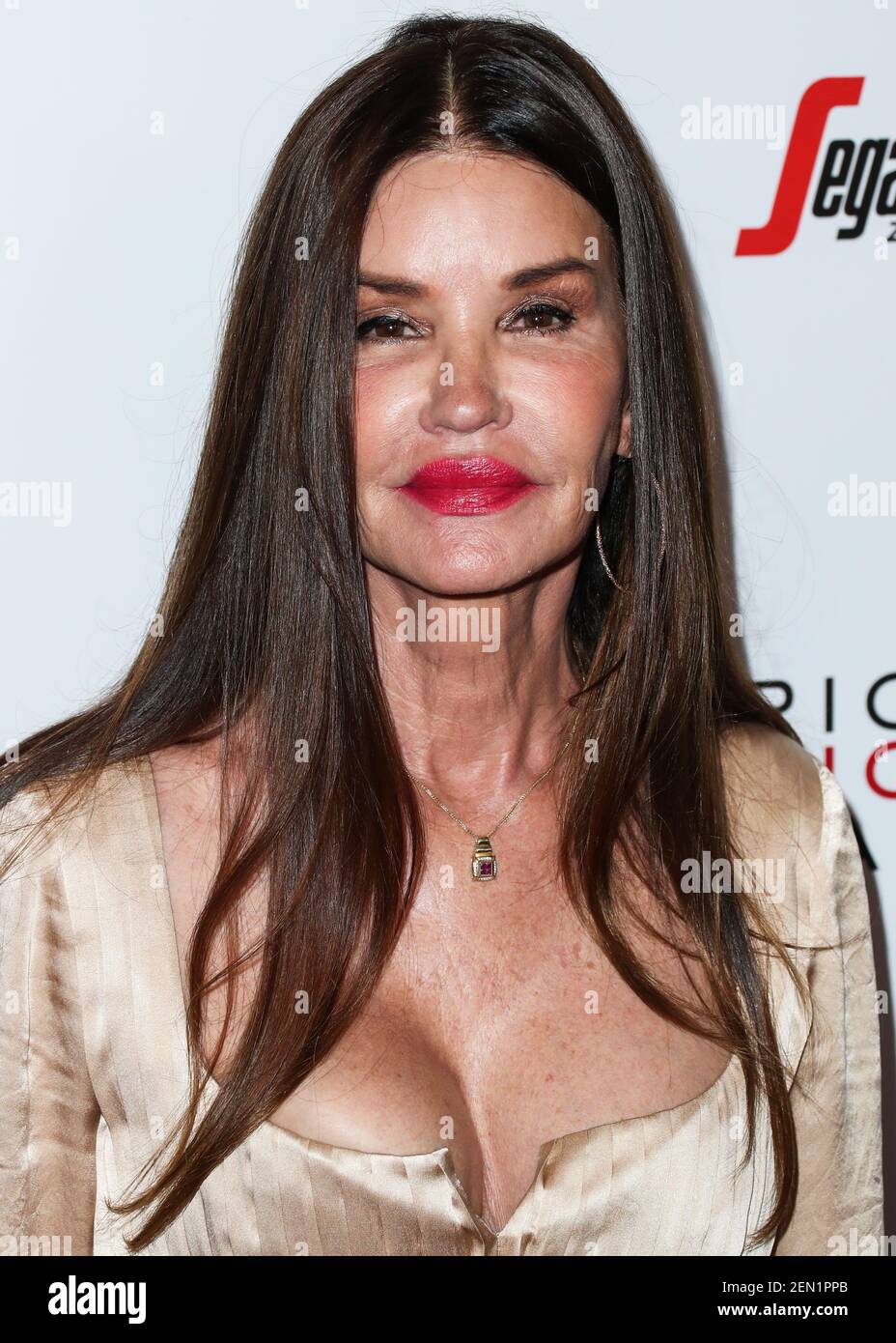 BEVERLY HILLS, LOS ANGELES, CA, USA - MAY 19: Janice Dickinson arrives ...