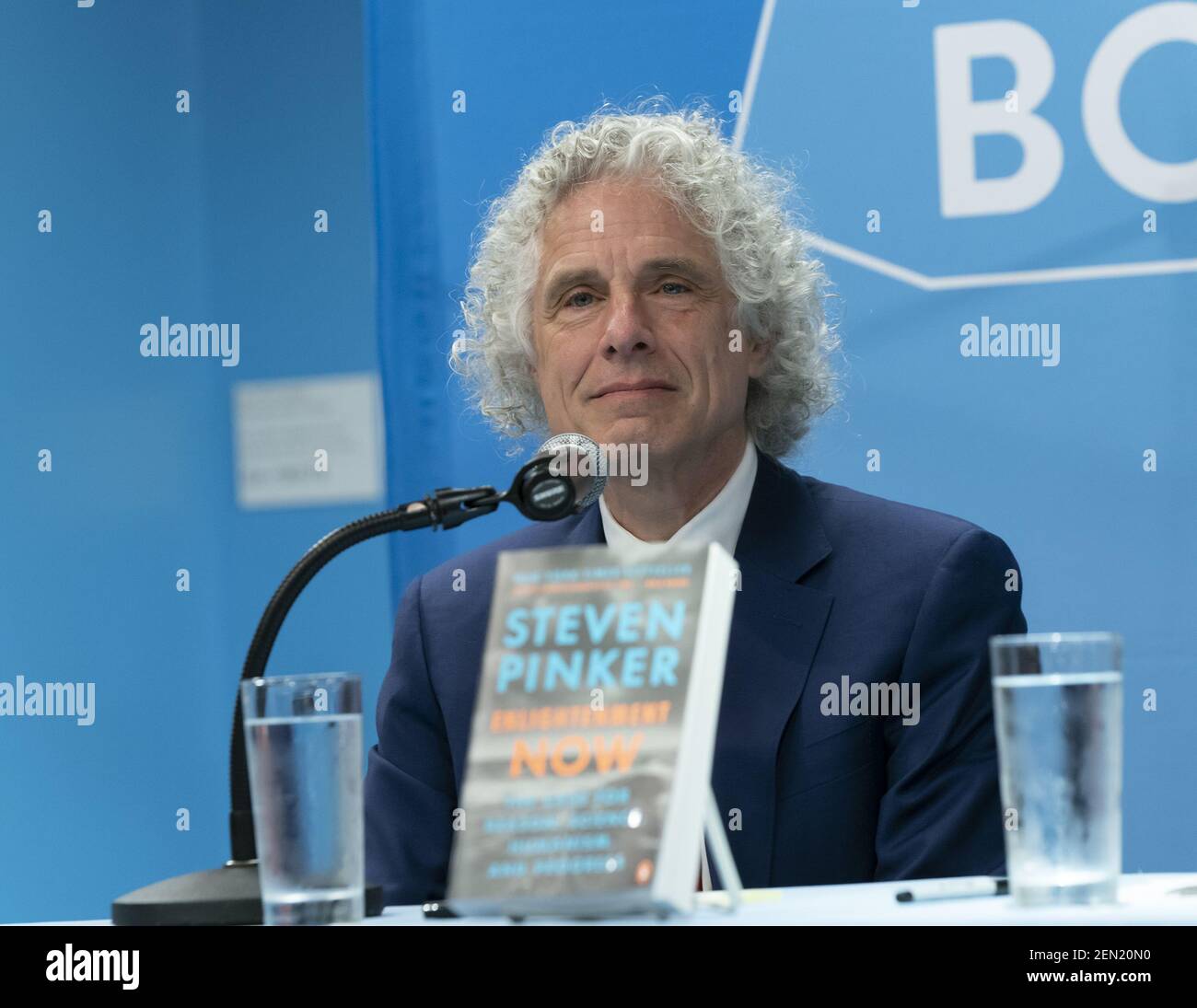 (5/20/2019) Author of Enlightenment Now Steven Pinker speaks at UN bookshop at United Nations Headquarters (Photo by Lev Radin / Pacific Press/Sipa USA) Stock Photo