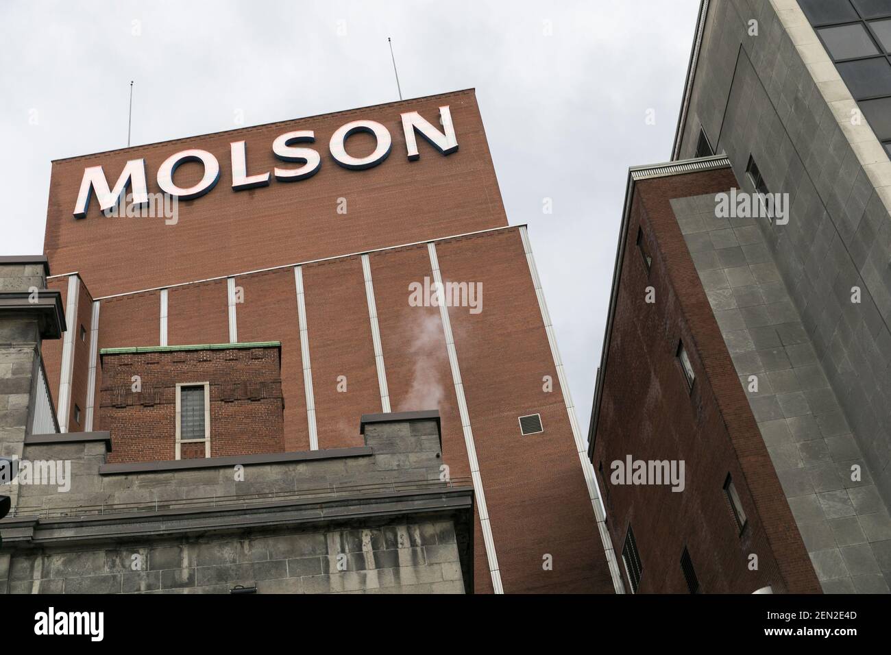 Coors logo hi-res stock photography and images - Alamy