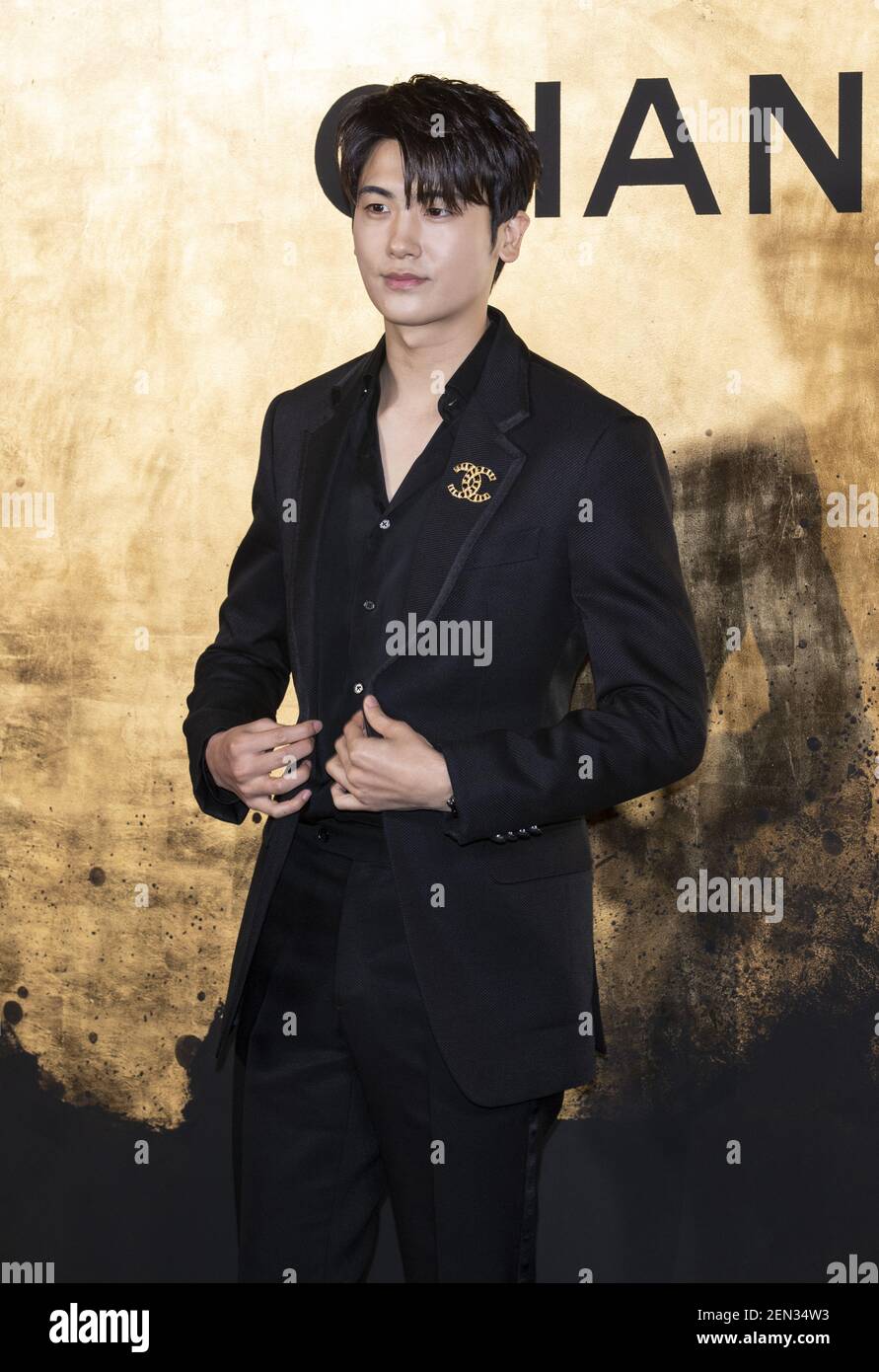 28 May 2019 - Seoul, South Korea : South Korean actor and singer Park  Hyung-sik, former member of K-Pop boys band JE:A, attends photo call for  the CHANEL Paris-New York 2018'19 Metiers
