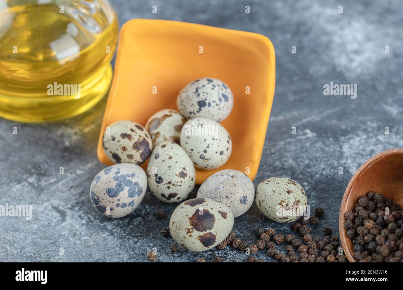 Pile quail eggs on hi res stock photography and images Alamy