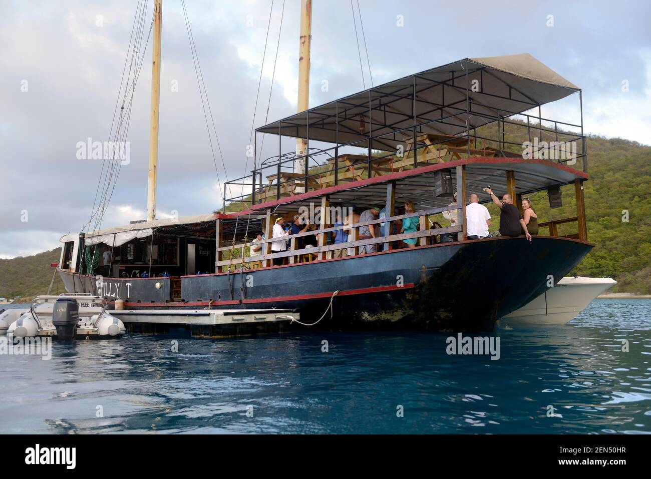 Dinghy dock restaurant hires stock photography and images Alamy