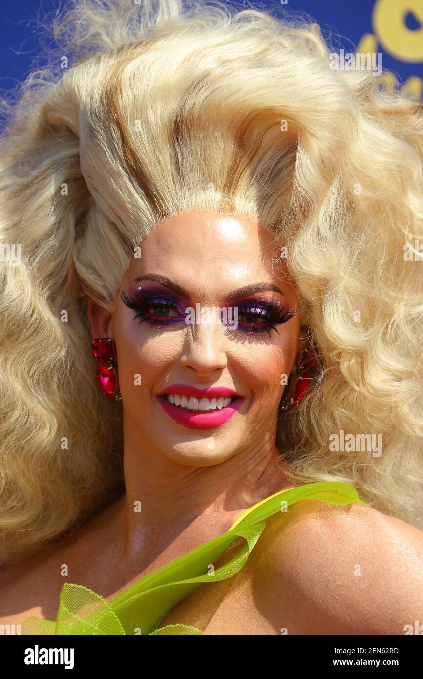 Alyssa Edwards attends the 2019 MTV Movie and TV Awards held at Barker