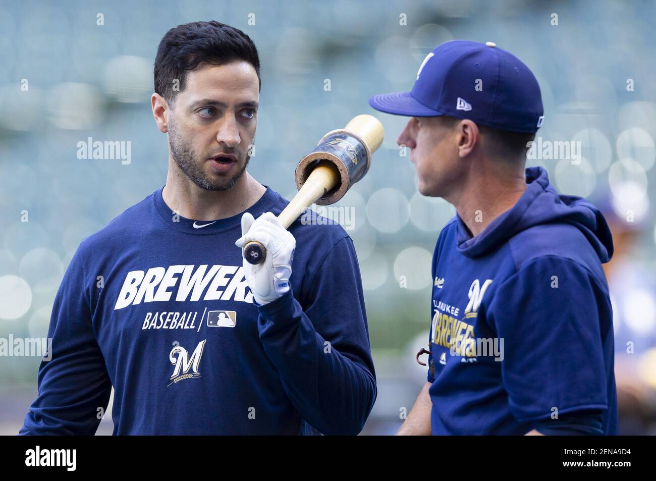 MILWAUKEE, WI - JULY 30: Shortstop Craig Counsell #30 of the