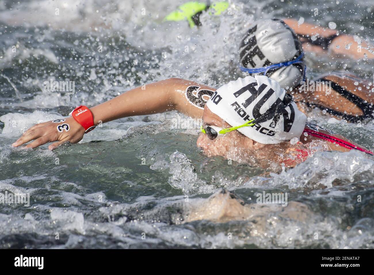 rohacs-reka-hun-yeosu-south-korea-17-07-2019-open-water-women-s-5km