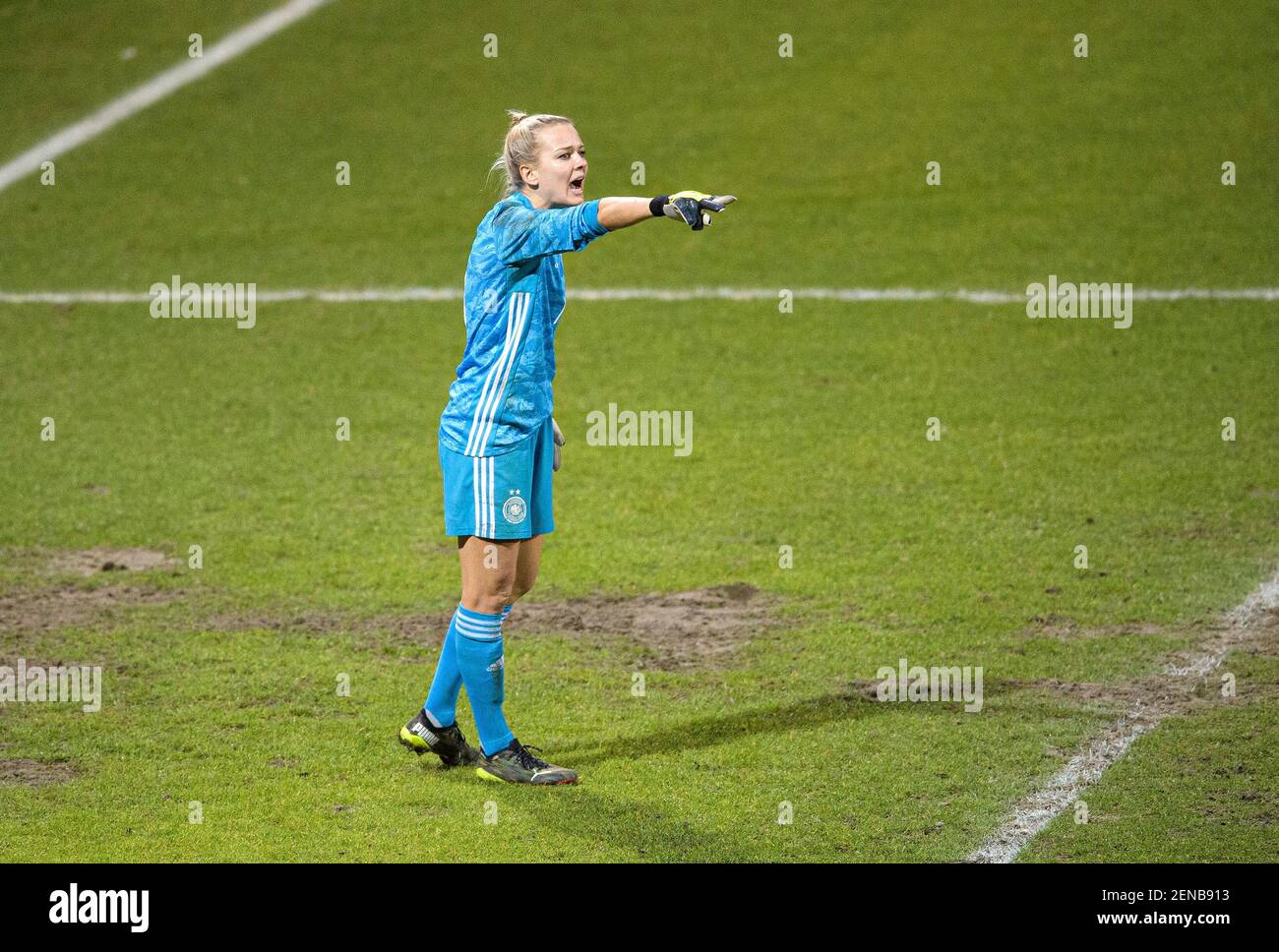 goalhueterin/goalwart Merle FROHMS (GER) gesture, gesture, football Laenderspiel women, mini-tournament - Three Nations. One Goal, Netherlands (NED) - Germany (GER) 2: 1, on February 24th, 2021 in Venlo/Netherlands. ¬ | usage worldwide Stock Photo