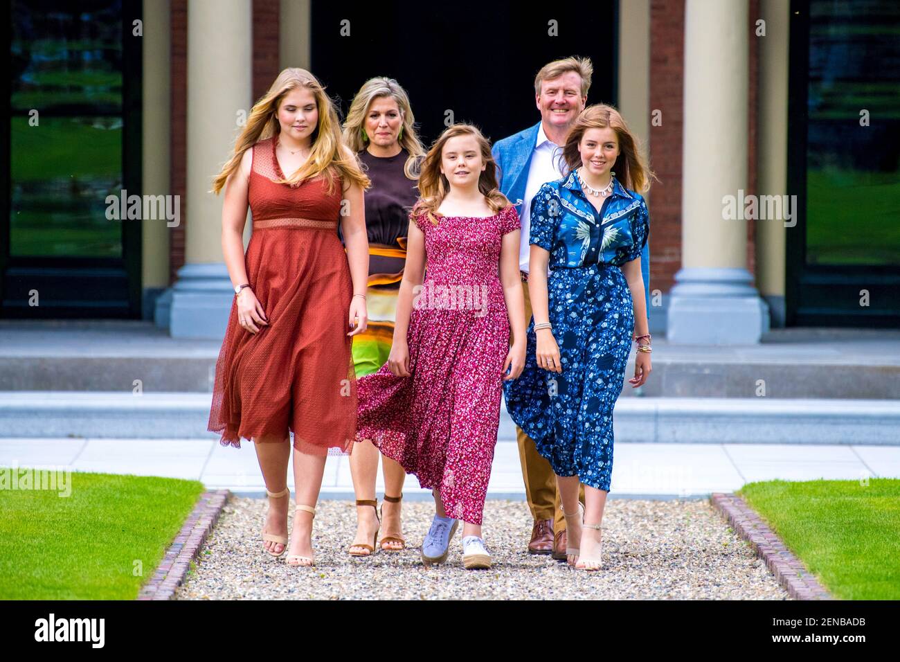 King Willem-Alexander and Queen Maxima with their daughters Princess ...