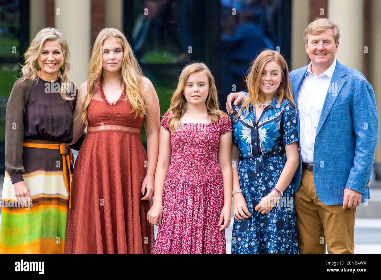 King Willem-Alexander and Queen Maxima with their daughters Princess ...
