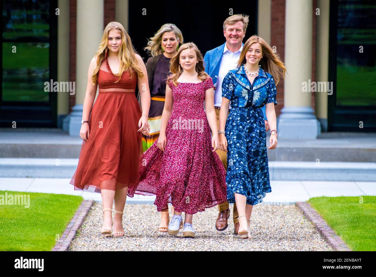 King Willem-Alexander and Queen Maxima with their daughters Princess ...