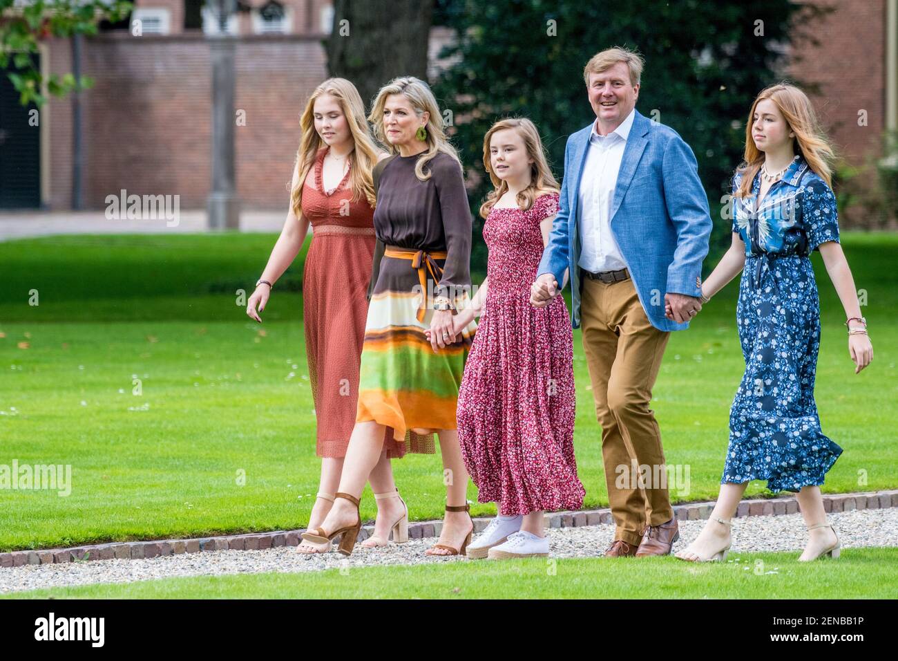 King Willem-Alexander and Queen Maxima with their daughters Princess ...