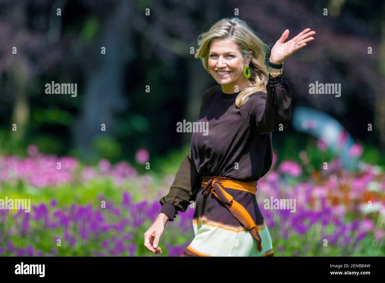 Queen Maxima during the annual summer photo session of 2019 a?t Huis ...