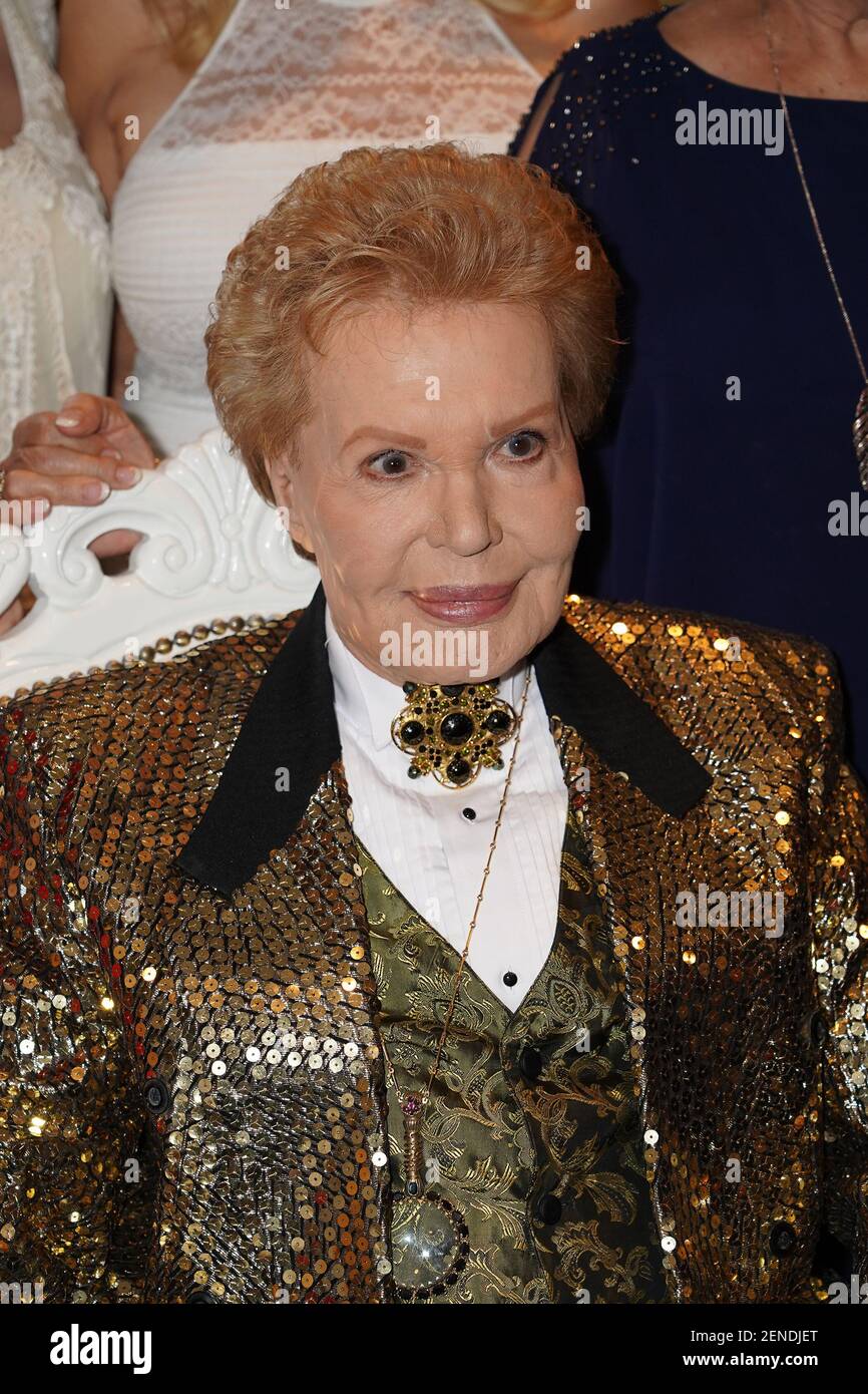 MIAMI, FL - AUG 1: Celebrity Astrologer Walter Mercado is seen at