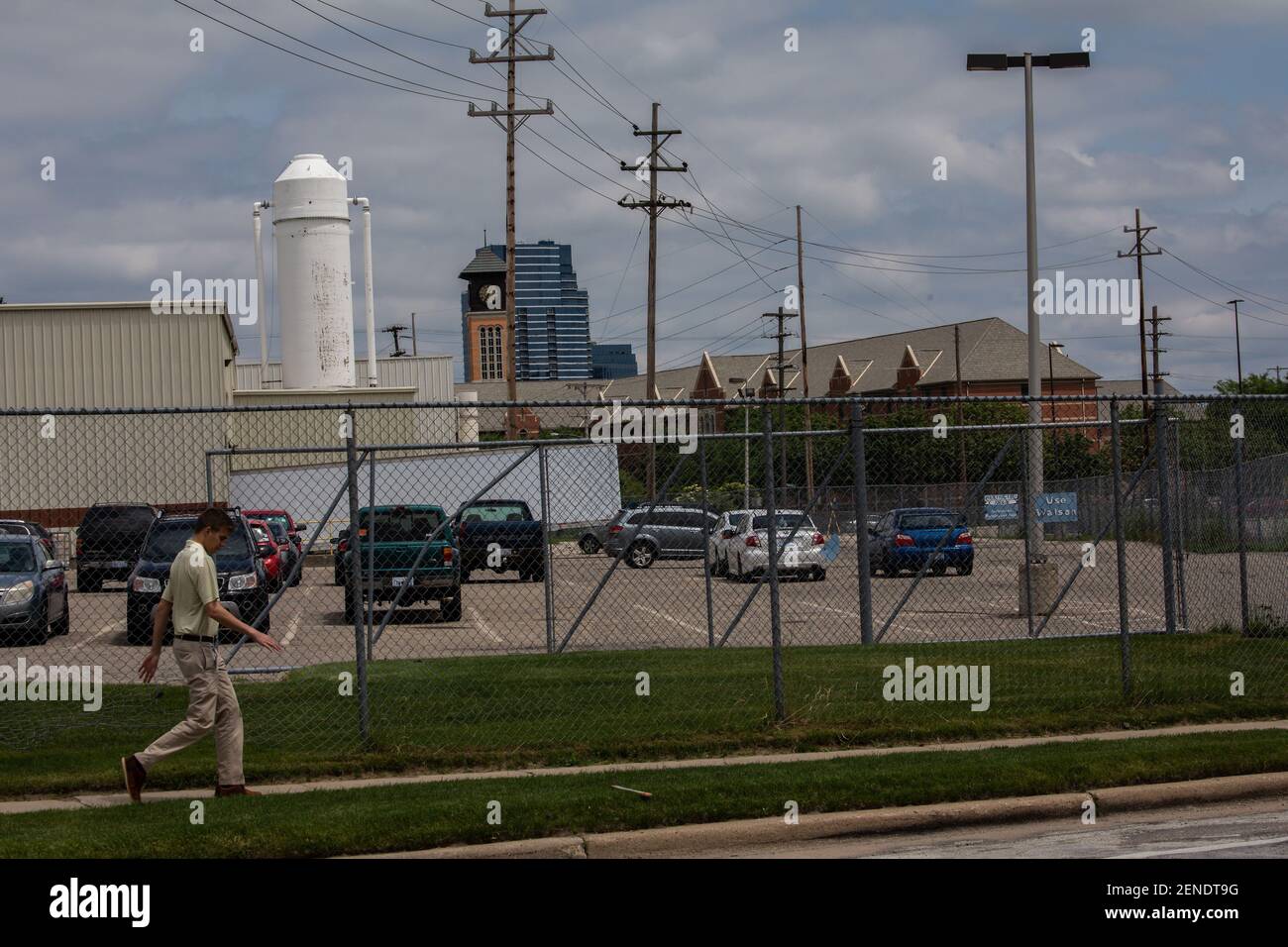 A Person Walks In Front Of Viant A Medical Device Manufacturer In Grand Rapids Michigan On Tuesday June 18 19 Residents Of Grand Rapids Face High Cancer Risks From Breathing Highly Toxic Ethylene