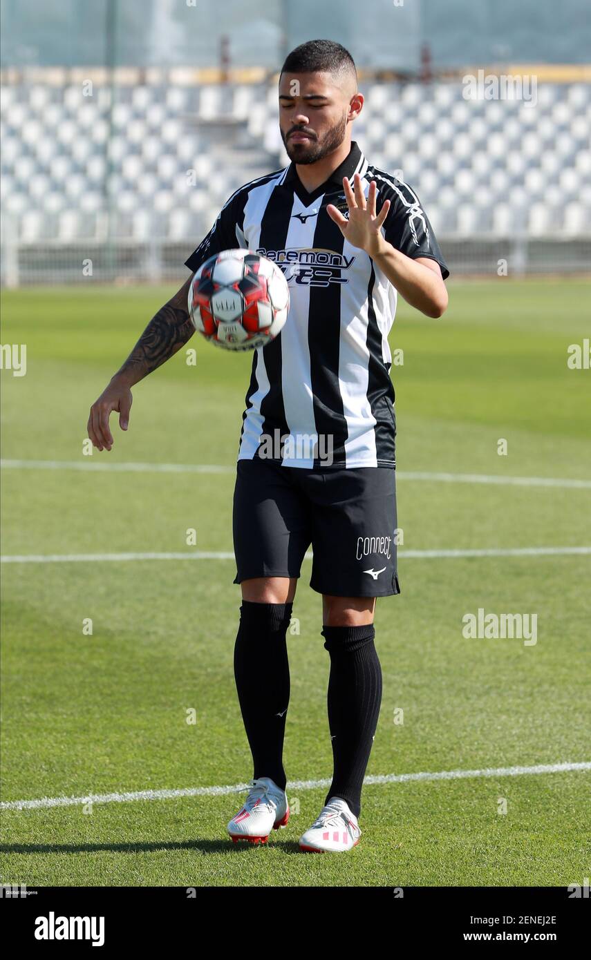 Portimao 17 07 19 Bruno Tabata Do Portimonense I Liga 19 In Portimao Stadium Bruno Tabata Andre Vidigal Global Images Sipa Usa Stock Photo Alamy