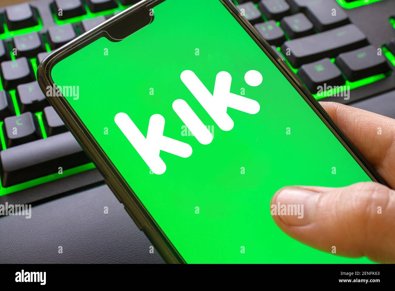 kik logo on the green screen of a smartphone. Messaging app on phone.  Italy, Verona, 17-02-21 Stock Photo - Alamy