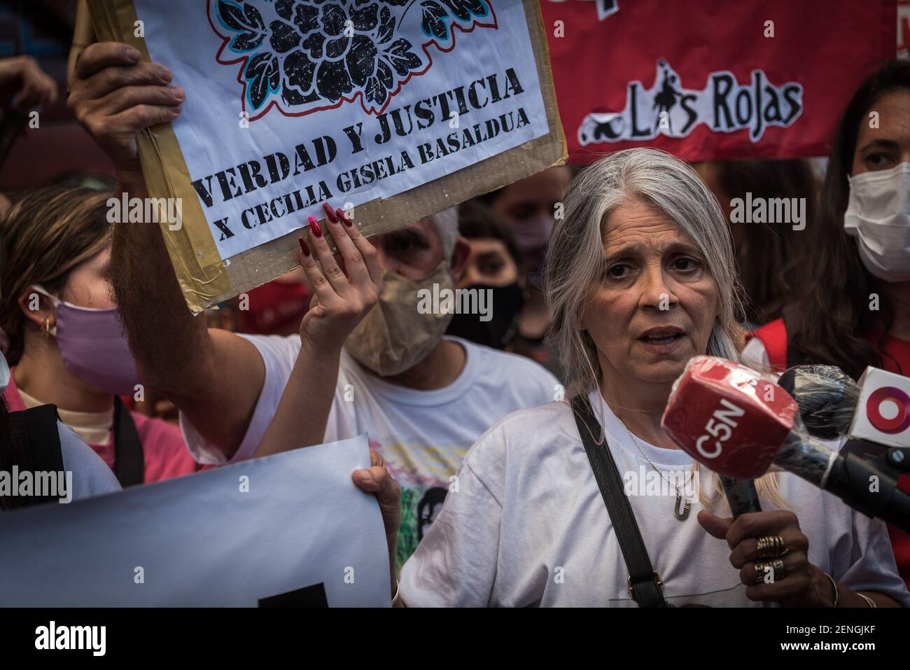 Alejo Manuel Avila/ Le Pictorium -  Protest for the murder of Ursula Bahillo to the Courthouse -  17/02/2021  -  Argentina / Buenos Aires  -  Mother o Stock Photo