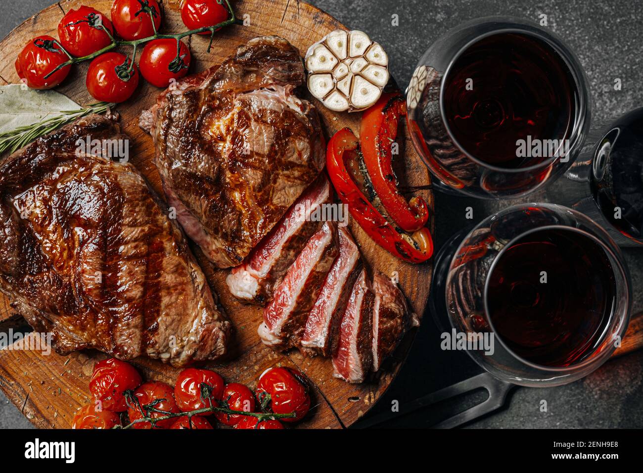 dinner for two with steaks and red wine Stock Photo - Alamy