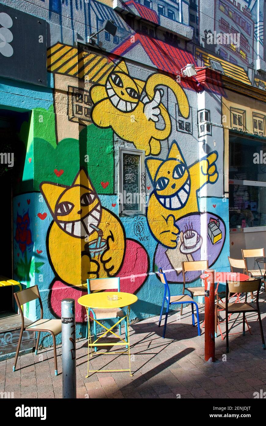 Graffiti urban street art with cats motif in Marseille Stock Photo