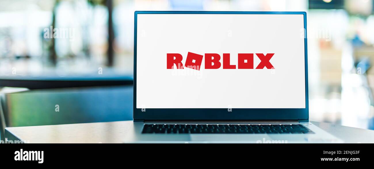 Roblox logo and character editorial photography. Illustration of game -  174083242