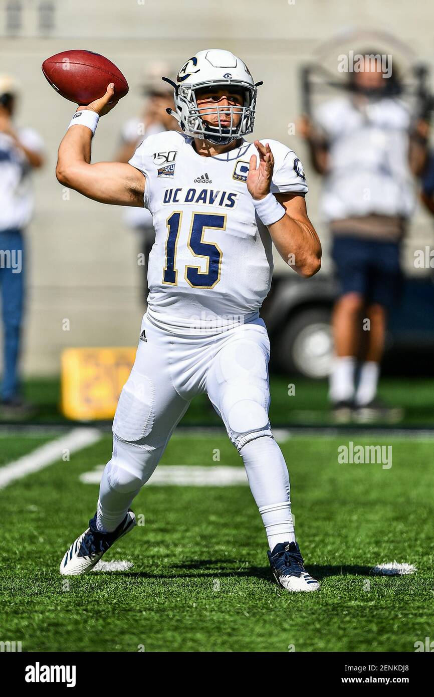 August 31, 2019 UC Davis Aggies quarterback Miles Hastings (7) passes