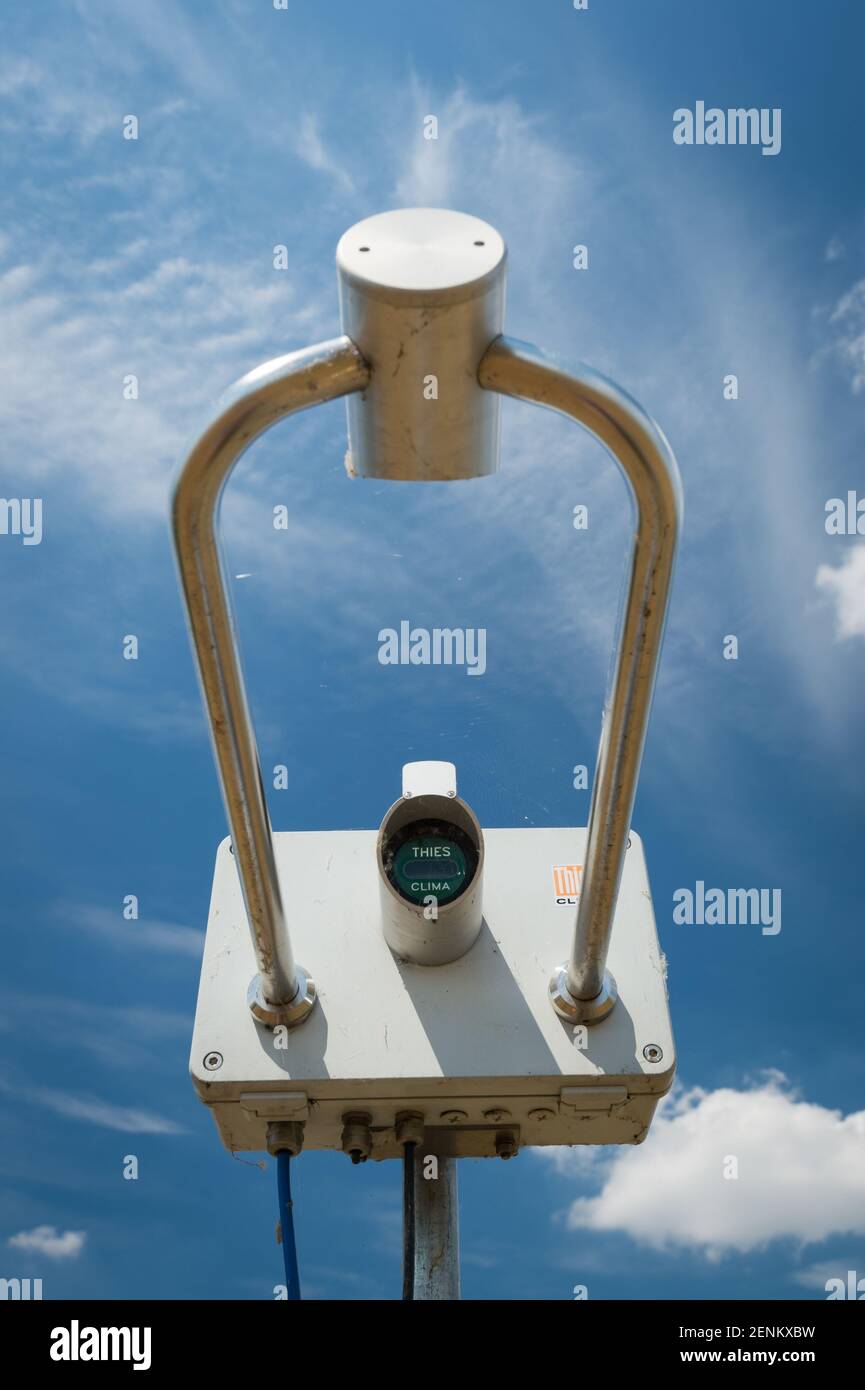 Thies Disdrometer - Laser precipitation meter at the Science and Technology Facilities Council's Chilbolton Observatory, Hampshire. Stock Photo