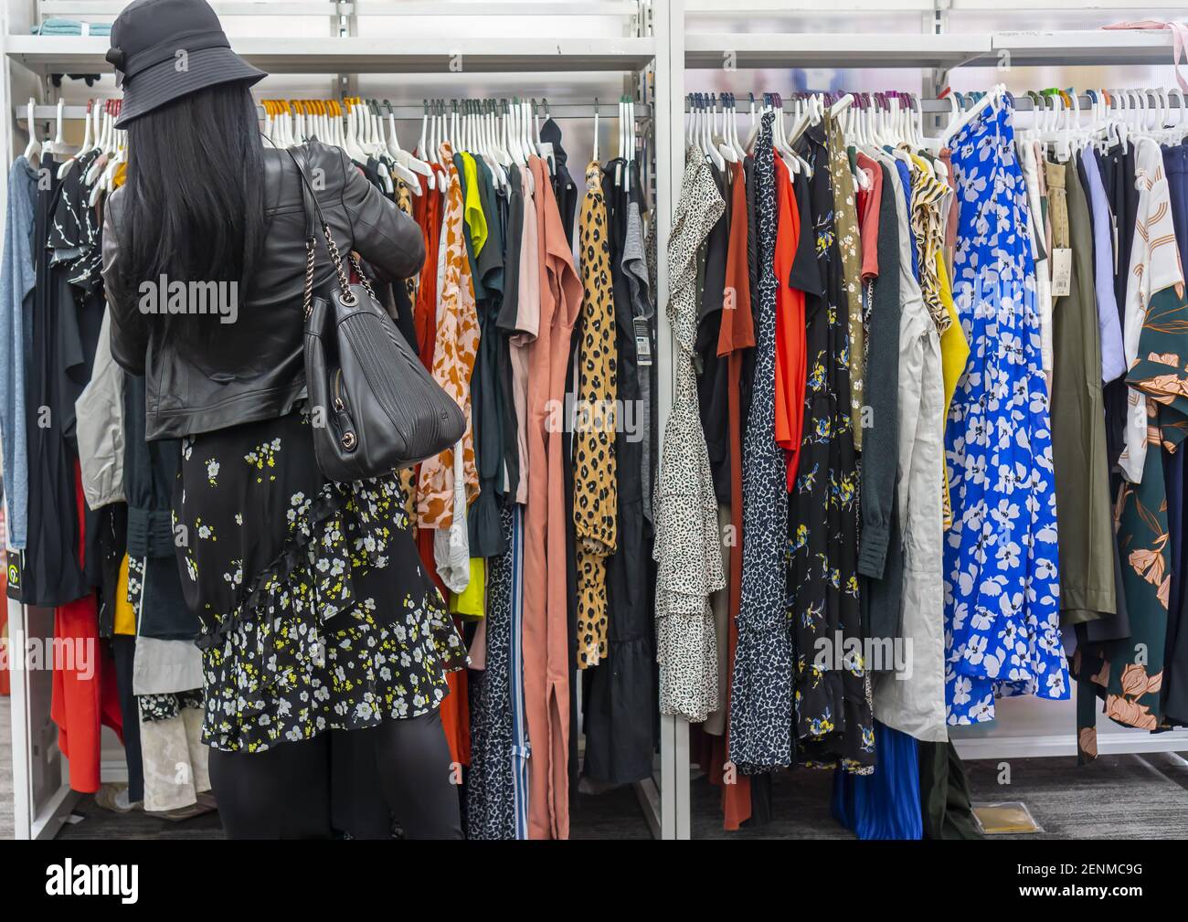 Cheap asian top clothing stores