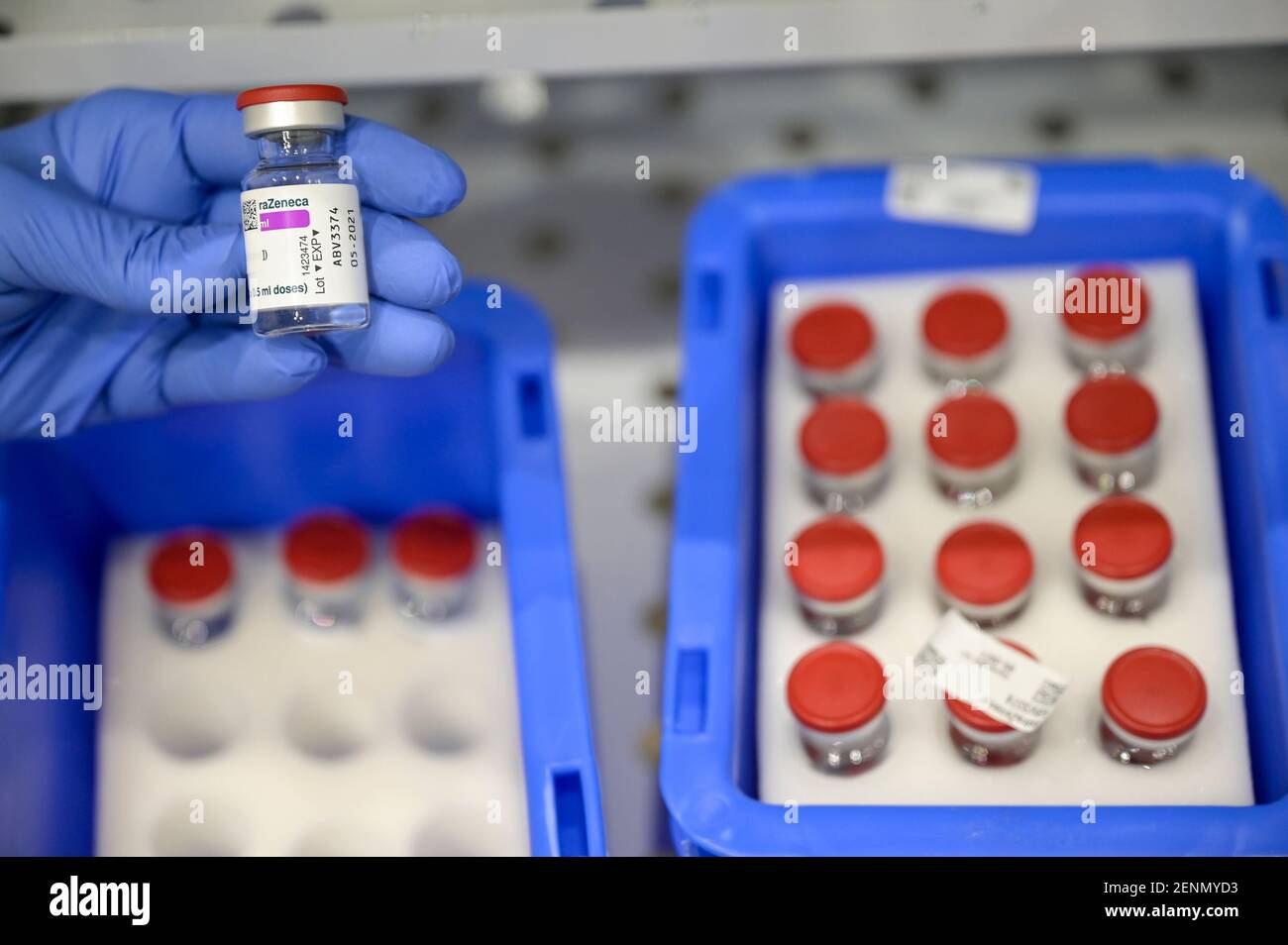 GERMANY, Hamburg, corona pandemic, largest vaccination center in Germany, for daily max 7000 people, logistics, cold storage, small glass vials with corona covid-19 vaccine of british swedish company AstraZeneca in refrigerator Stock Photo