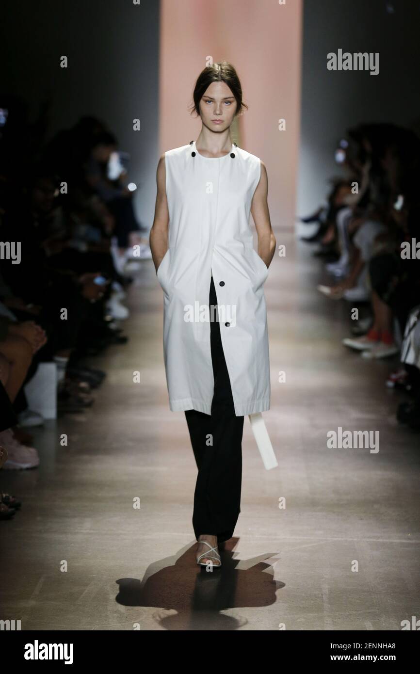 Korean fashion 2019 summer discount
