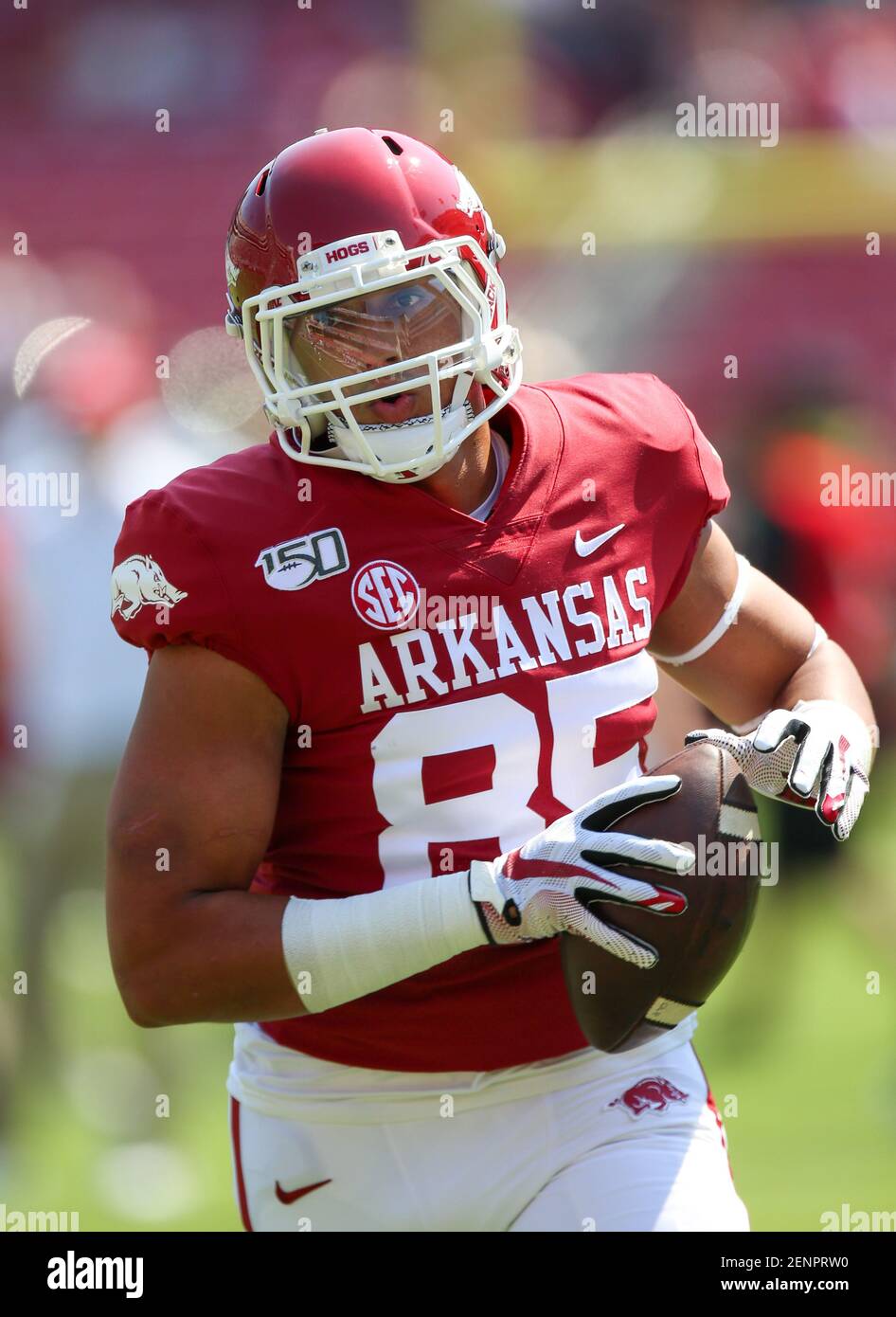 September 14, 2019 Razorback tightens Cheyenne O'Grady 85 comes up