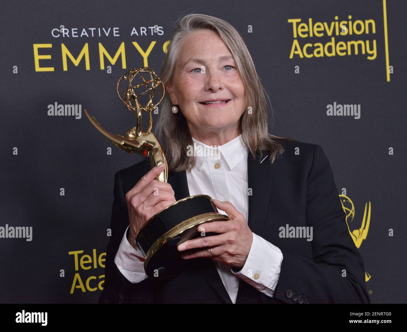 Cherry Jones wins for Outstanding Guest Actress In A Drama Series for 'The Handmaid's Tale' at