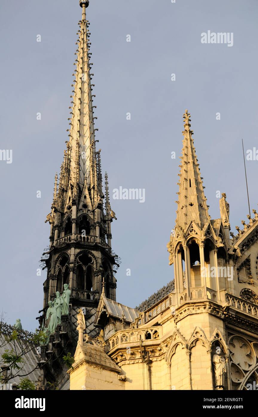 Notre Dame Cathedral, Paris, Île-de-France, France Stock Photo