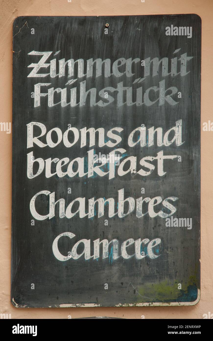 old sign in Hallstatt village announcing rooms with breakfast, Hallstatt, Innrers Salzkammergut, Upper Austria Stock Photo