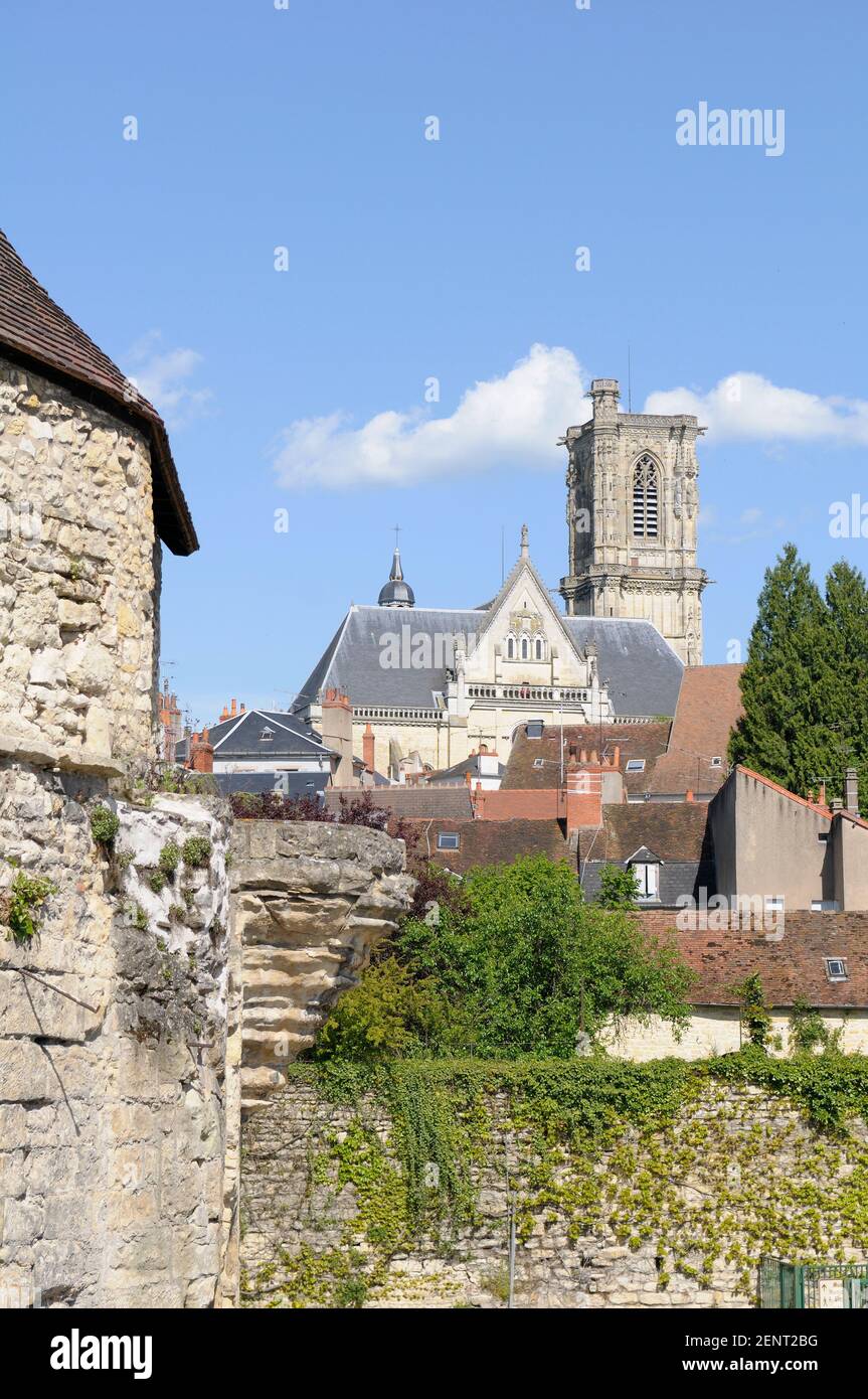 Nevers cathedral hi-res stock photography and images - Alamy