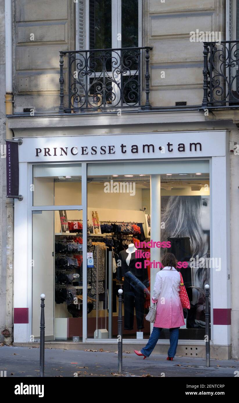 Princesse Tam Tam, Paris, Île-de-France, France Stock Photo - Alamy