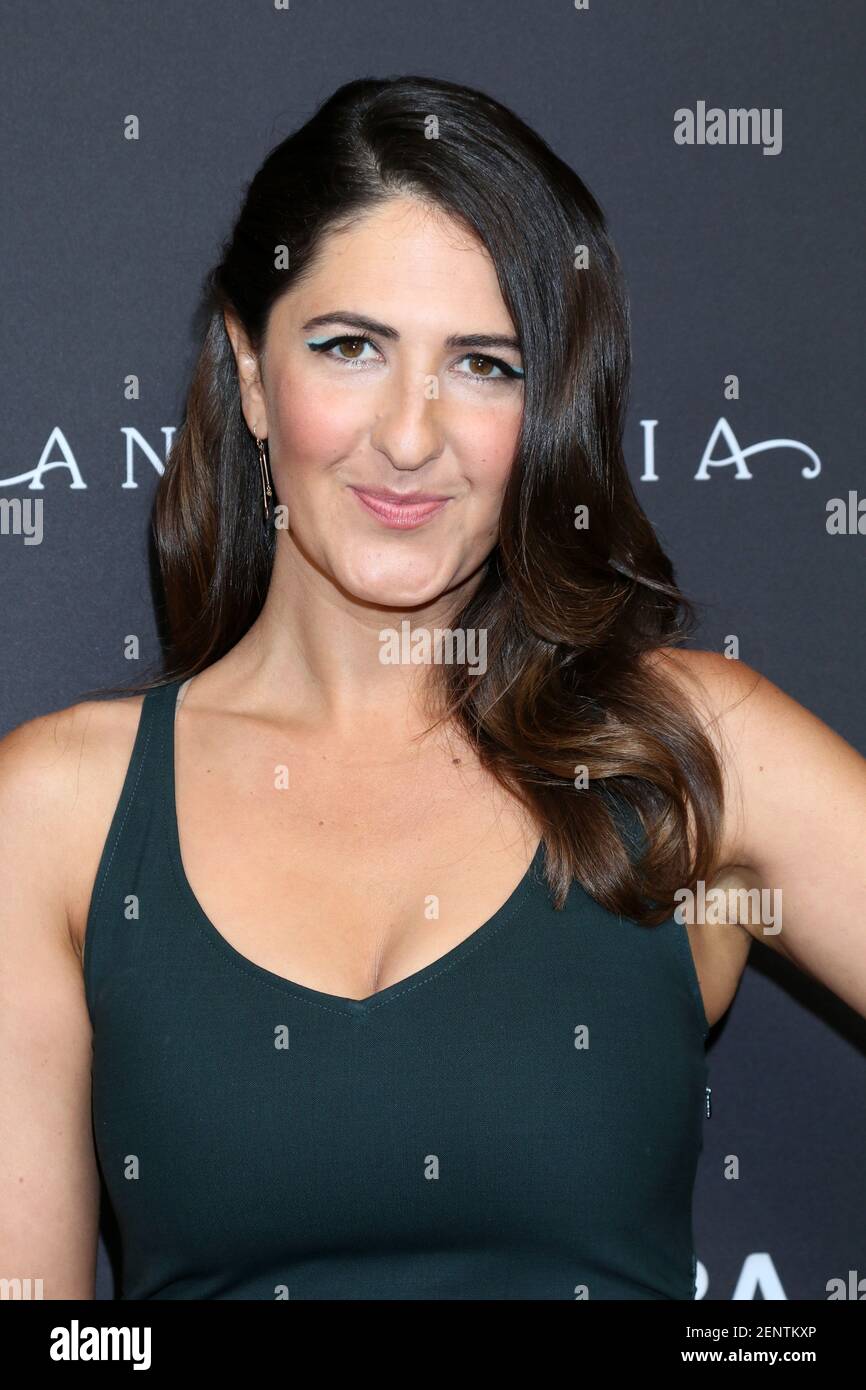 Los Angeles - Sept. 20: DArcy Carden at the Hollywood Reporter & SAG