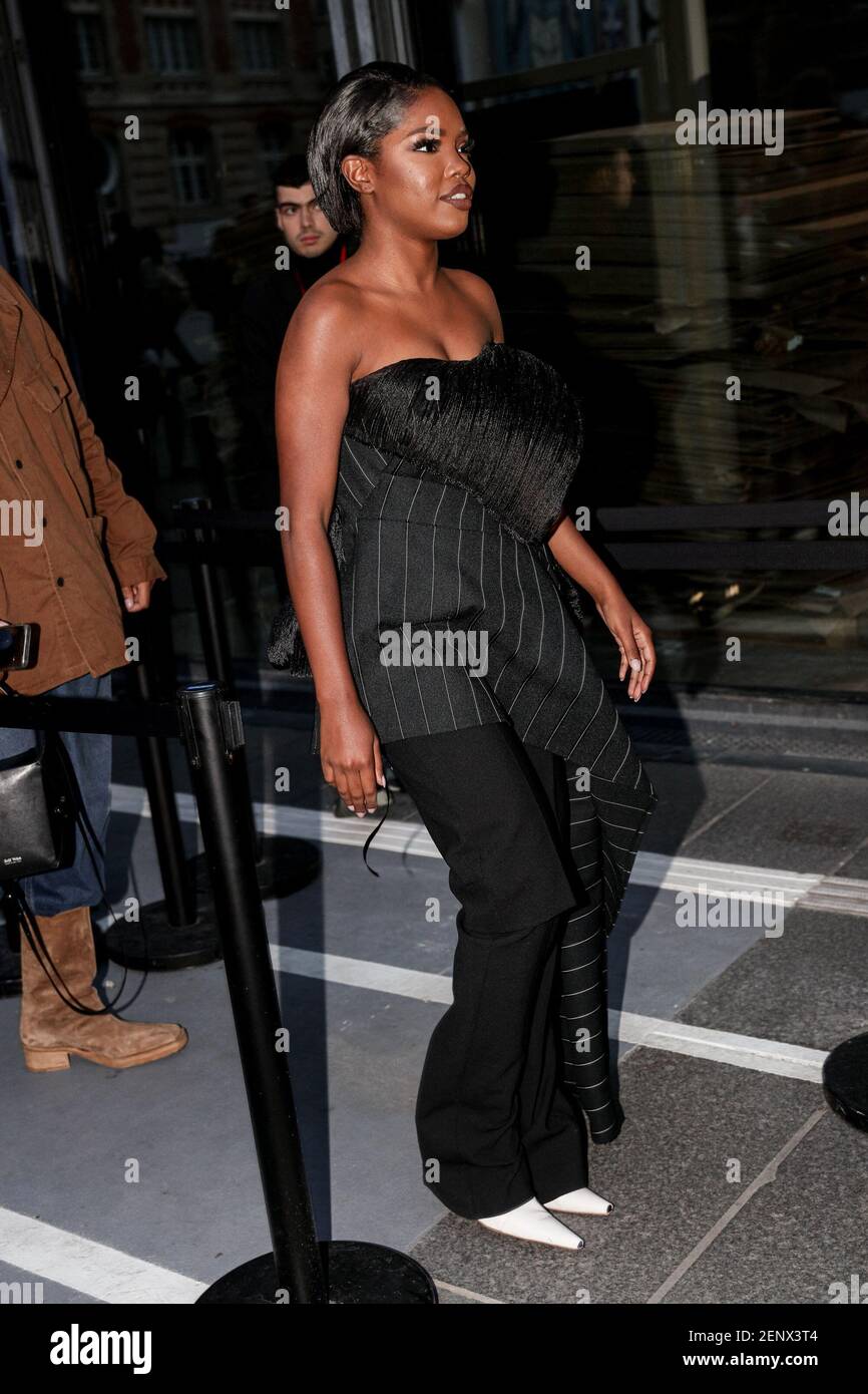 Ryan Destiny arrives at the OFF White Show during Paris Fashion Week Ready  to Wear Spring/Summer 2020 on September 26, 2019 in Paris, France. (Photo  by Lyvans Boolaky/ÙPtertainment/Sipa USA Stock Photo -
