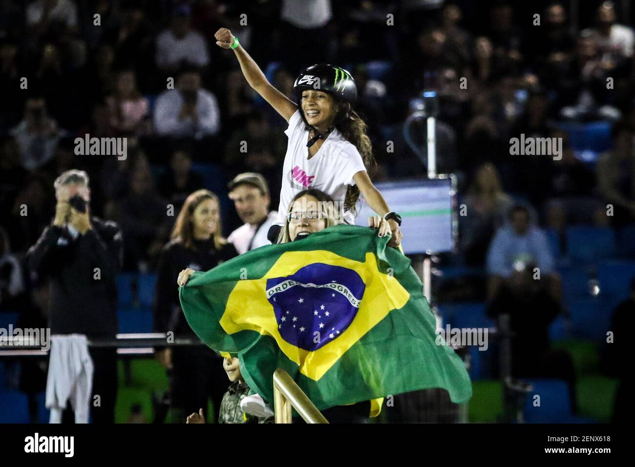 Pamela Rosa The 20-year-old Brazilian Pamela Rosa wins in the final of the skate ...