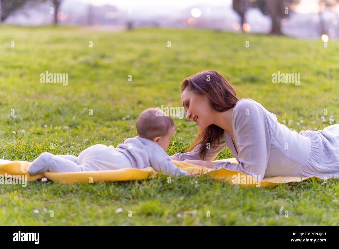 Au pair girl girls hi-res stock photography and images - Alamy