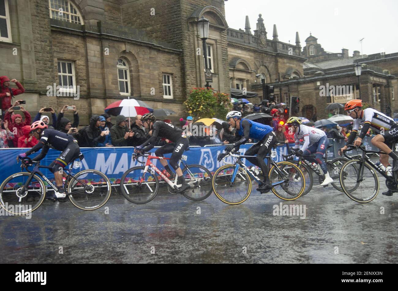 Harrogate Races Peloton, Elite Men’s Road Race, Harrogate, Yorkshire, England (Photo by ...