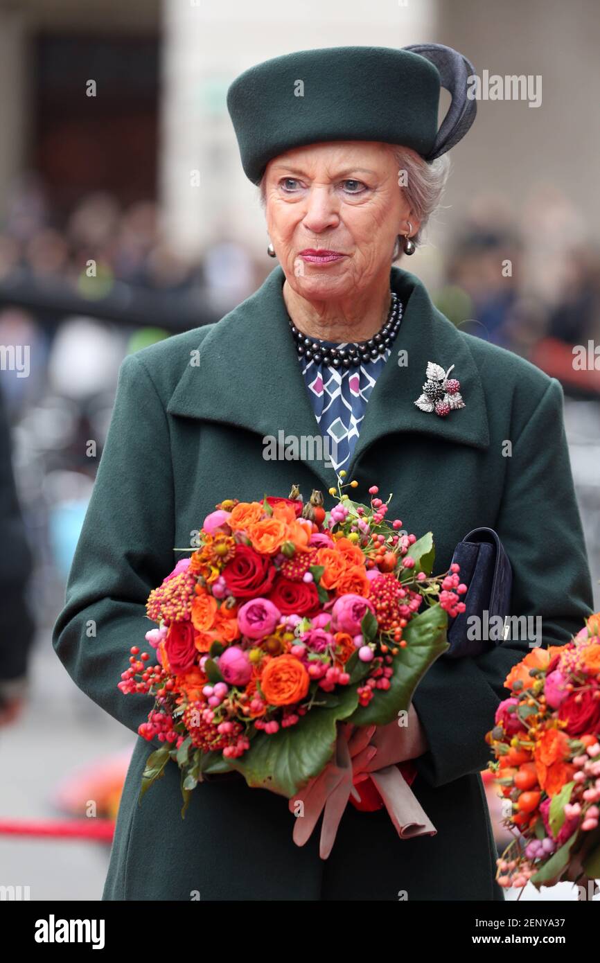 01-10-2019-denmark-queen-margrethe-and-princess-mary-and-prince-frederik-and-princess-benedikte-attends-the-folketings-opening-at-christiansborg-castle-photo-by-hildebrandtppesipa-usa-2ENYA37.jpg