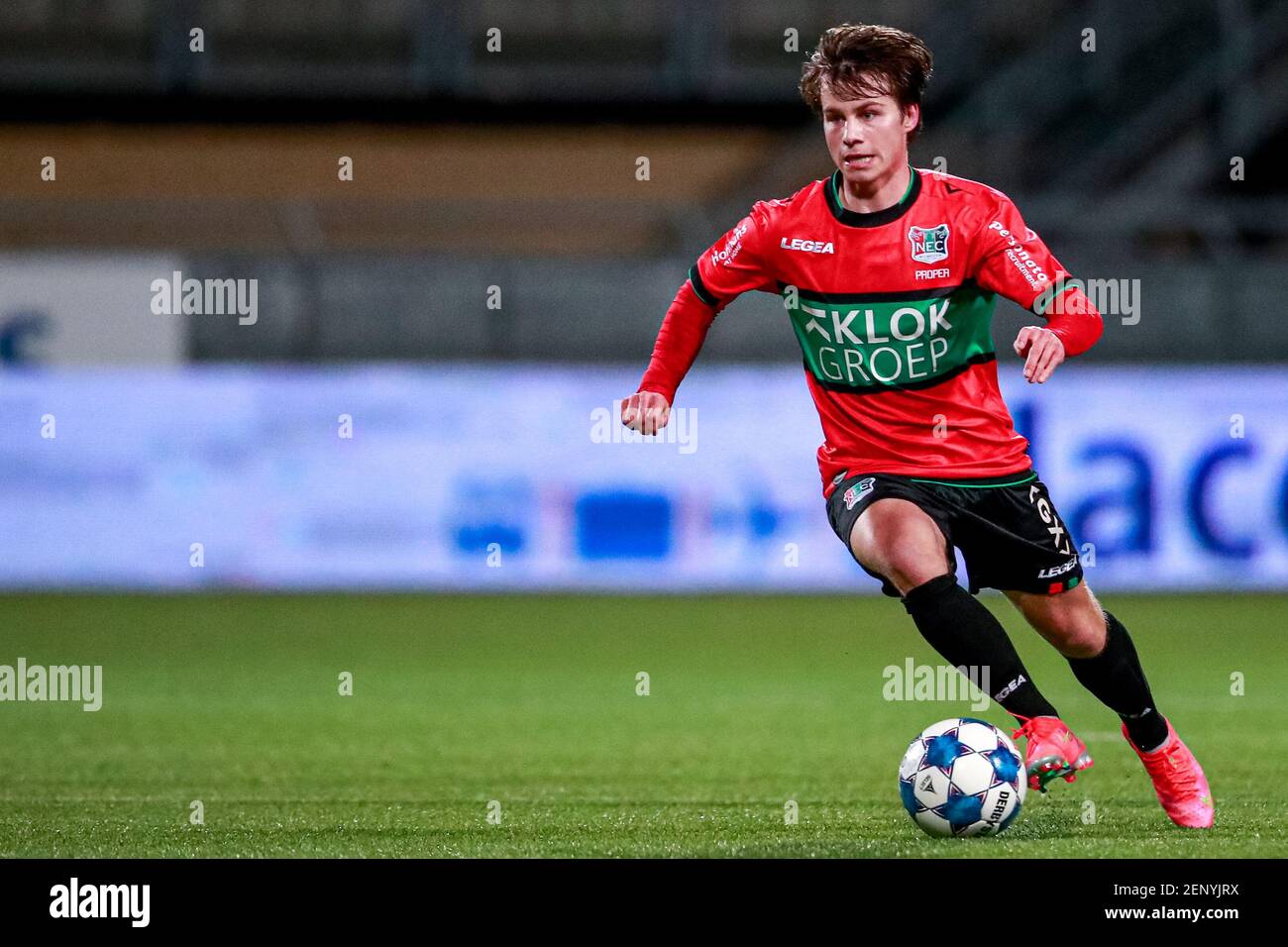 Dirk proper hires stock photography and images Alamy