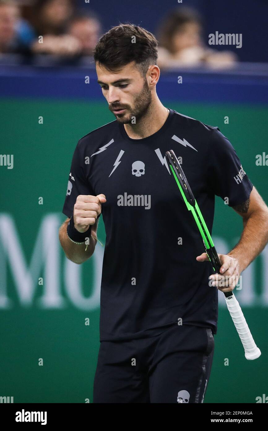 Argentine professional tennis player Juan Ignacio Londero competes against  British professional tennis player Andy Murray during the first round of  2019 Rolex Shanghai Masters, in Shanghai, China, 7 October 2019. British  professional