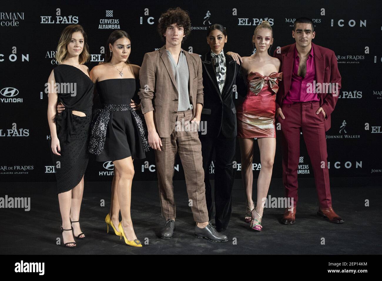 Actors In Elite 60 Photos - Moonagedaydream.film