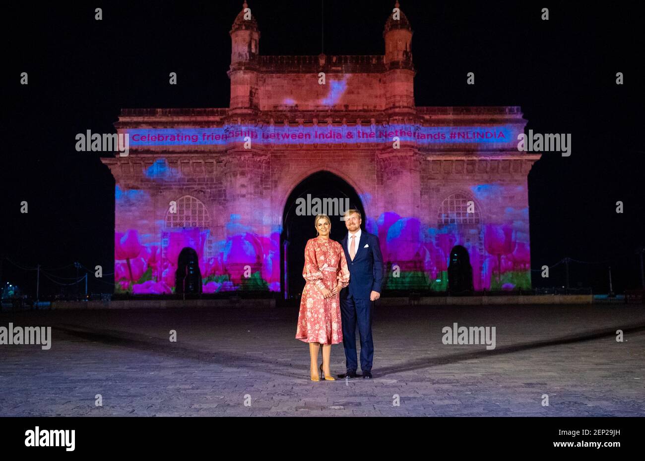 King Willem-Alexander and Queen Maxima of the Netherlands meet Dutch ...