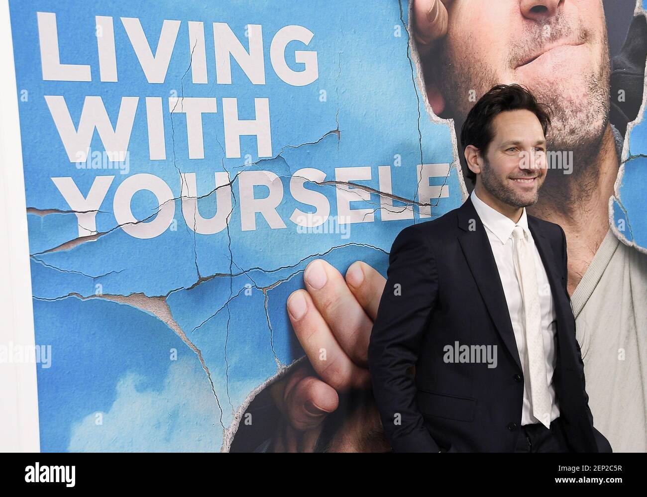 paul-rudd-arrives-at-the-netflix-s-living-with-yourself-season-1